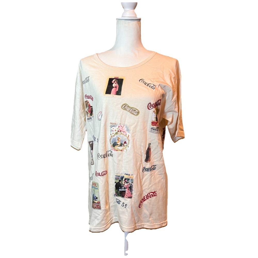 Vintage Coca-Cola Cracker Barrel Women's Large T-Shirt Coke All Over Print